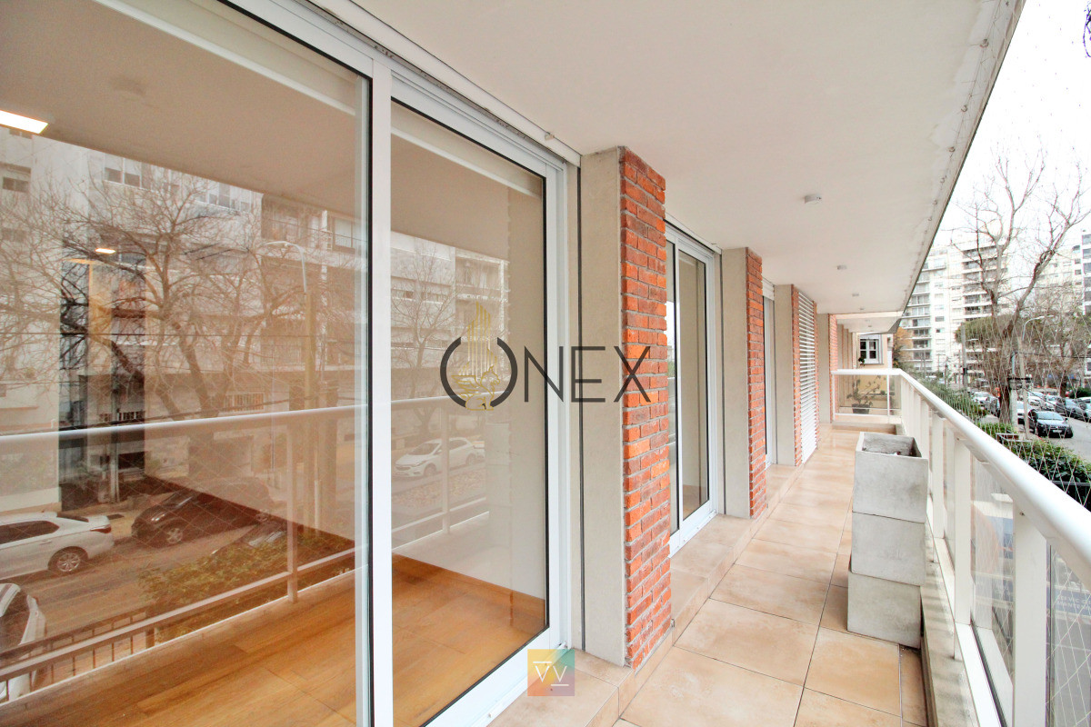 Apartamento ID.3271 - VENTA APARTAMENTO 3 DORMITORIOS Y GGE EN POCITOS