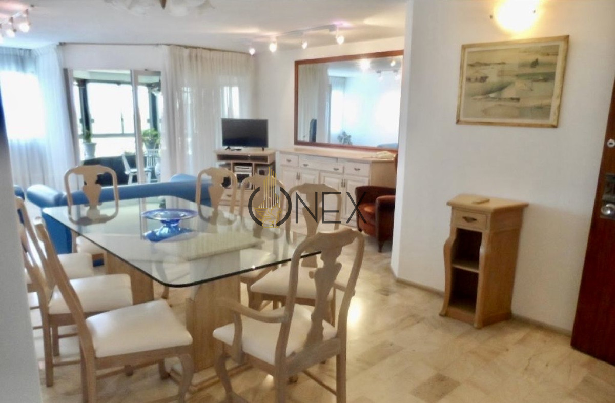 Apartamento ID.2901 - En Alquiler Apartamento en Punta del Este de 3 dormitorios.
