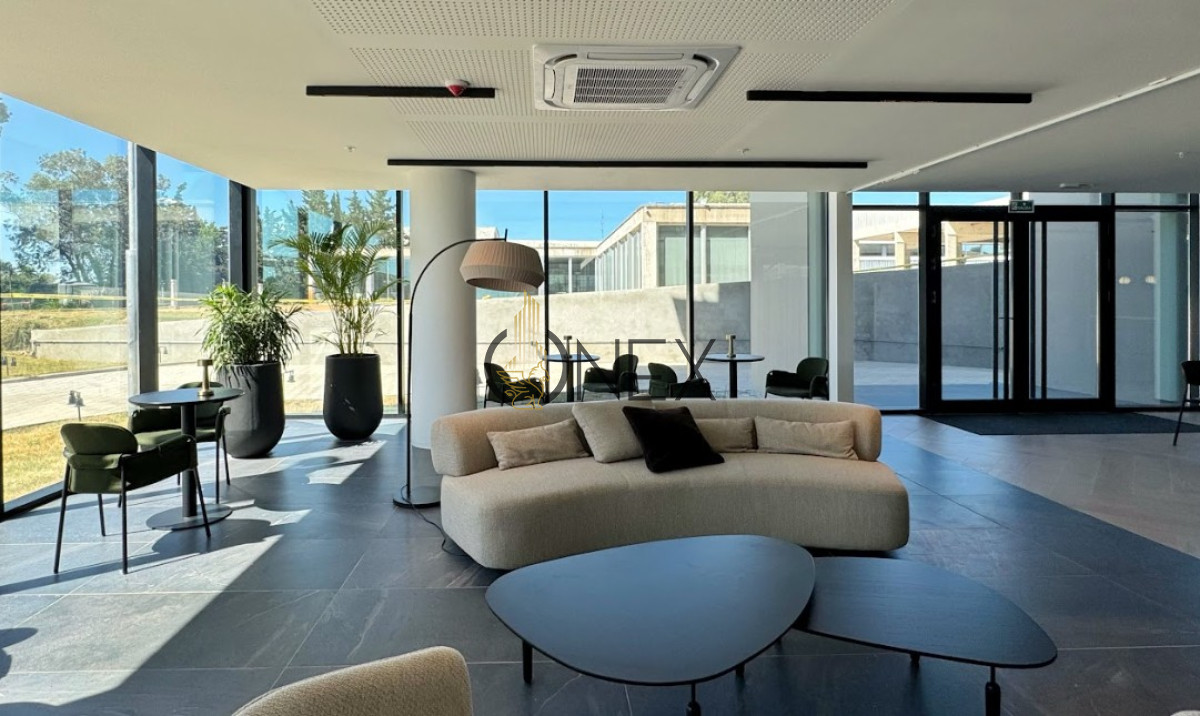 Apartamento ID.2621 - Venta de Apartamento de 2 dormitorios en Carrasco  