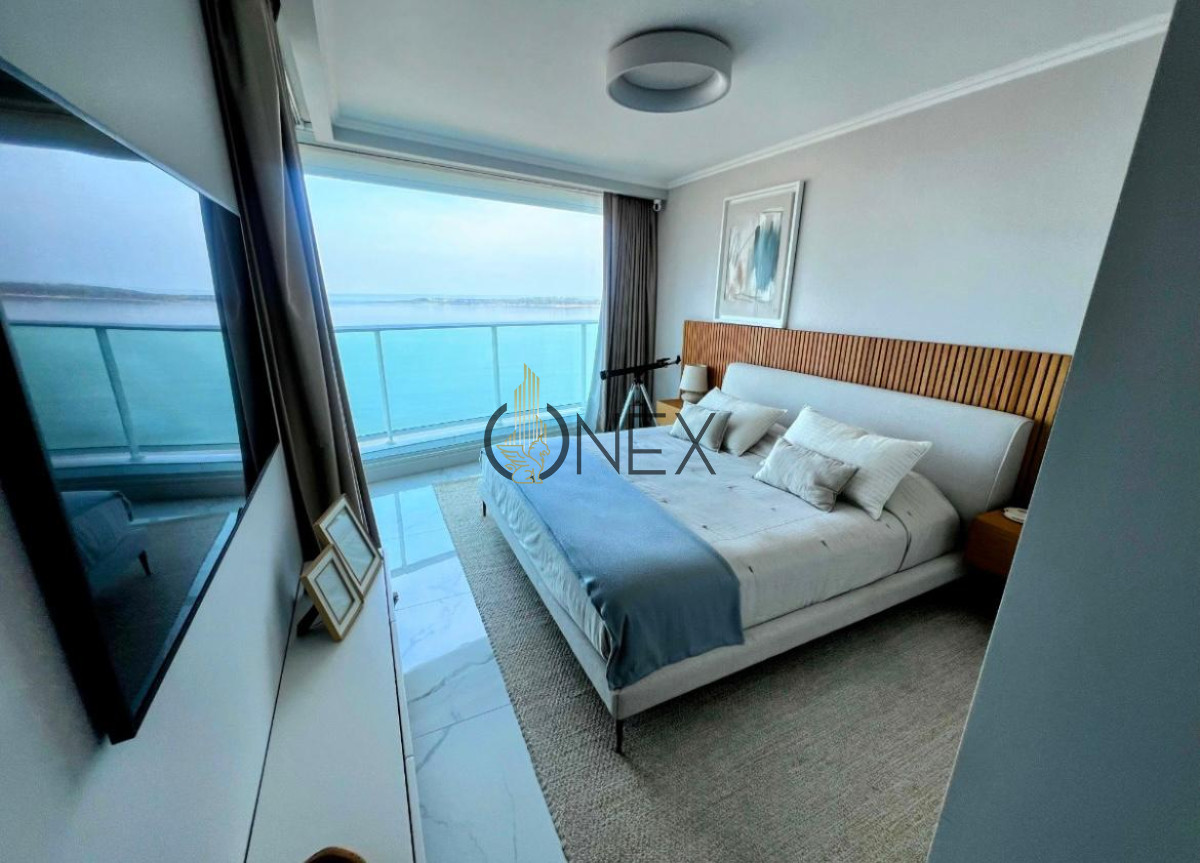 Apartamento ID.1199 - SE VENDE APARTAMENTO PARAMOUNT TOWER PUNTA DEL ESTE