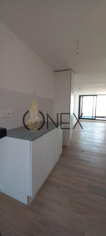 Apartamento ID.3321 - Alquiler de Apartamento 2 dormitorios + cochera vista a la rambla Barrio Sur