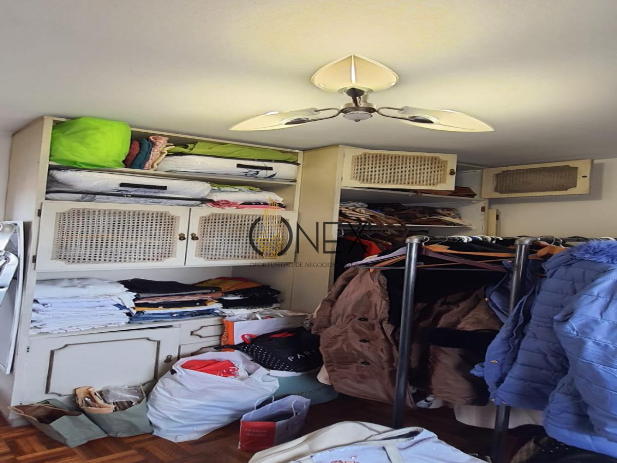 Apartamento ID.1030 - OPORTUNIDAD, Vendo  apartamento en Montevideo  18 de julio y Rio Negro