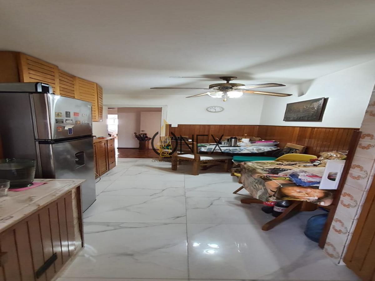 Apartamento ID.1030 - OPORTUNIDAD, Vendo  apartamento en Montevideo  18 de julio y Rio Negro