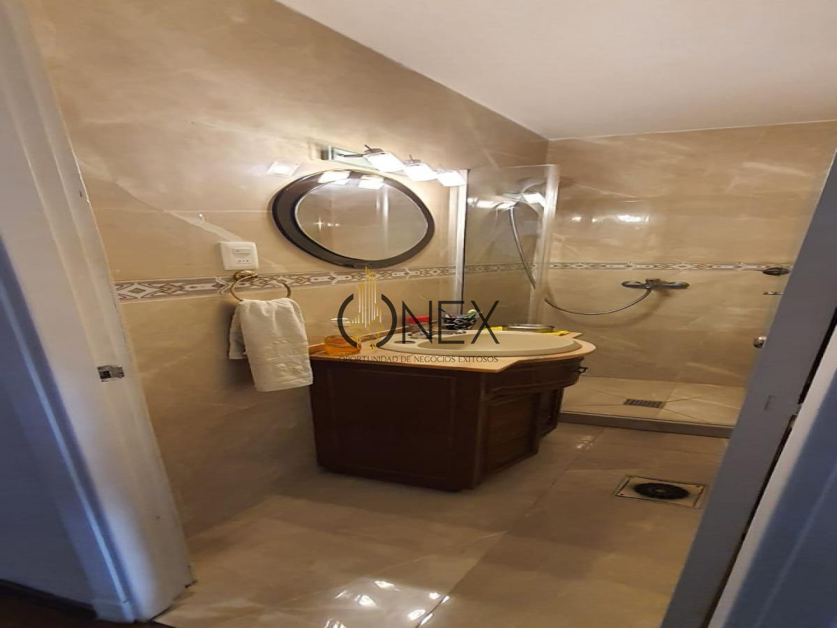 Apartamento ID.1030 - OPORTUNIDAD, Vendo  apartamento en Montevideo  18 de julio y Rio Negro