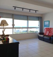 ATENCIÓN! SE VENDE APARTAMENTO EN PUNTA DEL ESTE. EN PENÍNSULA