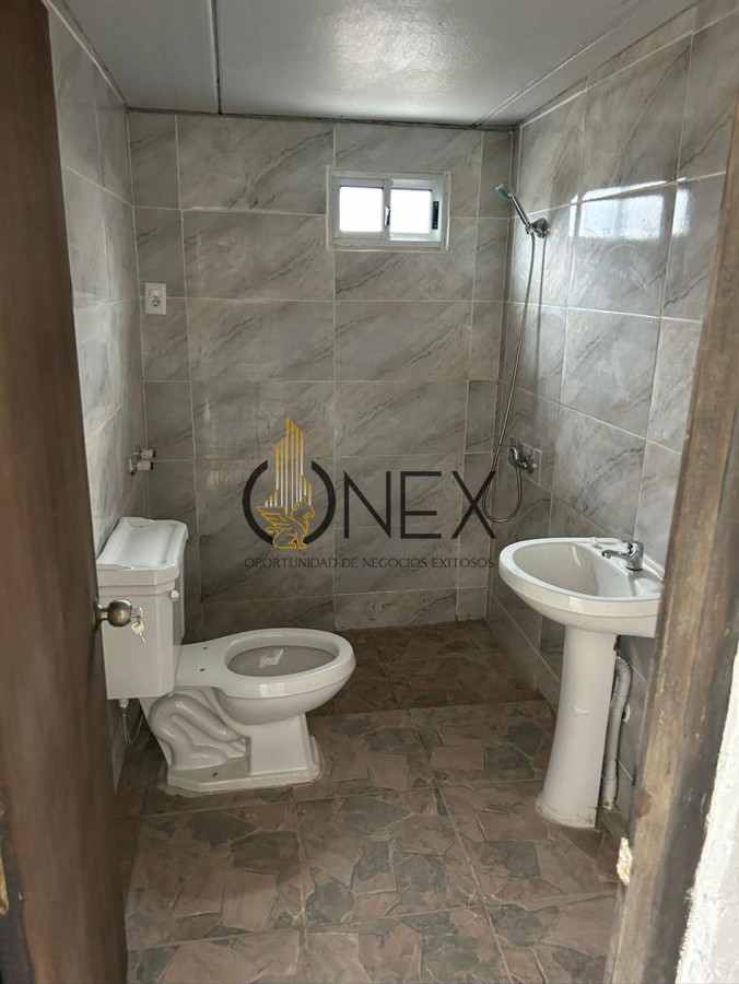 Casa ID.1098 - Se vende terreno más 2 casas en Neptunia Sur !!