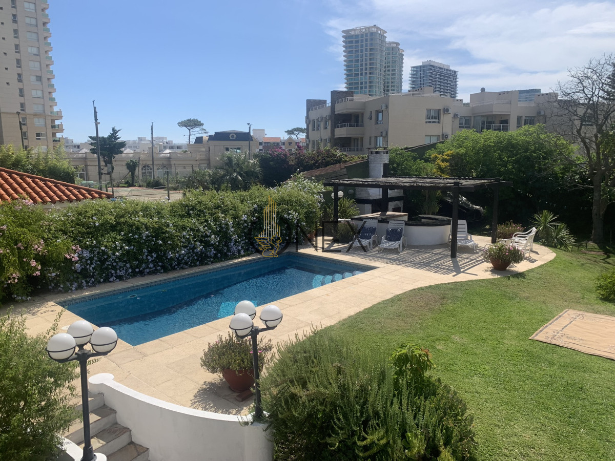 Casa ID.2485 - Venta casa espectacular 