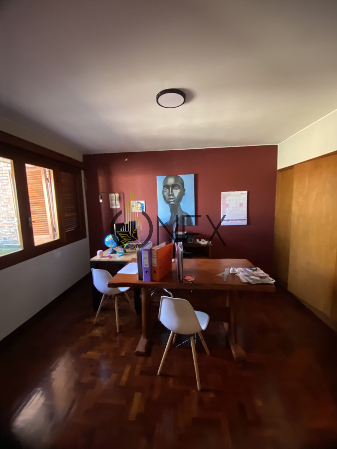 Casa ID.2717 - ESPECTACULAR PROPIEDAD FRENTE A PLAZA EN VENTA PAYSANDU 