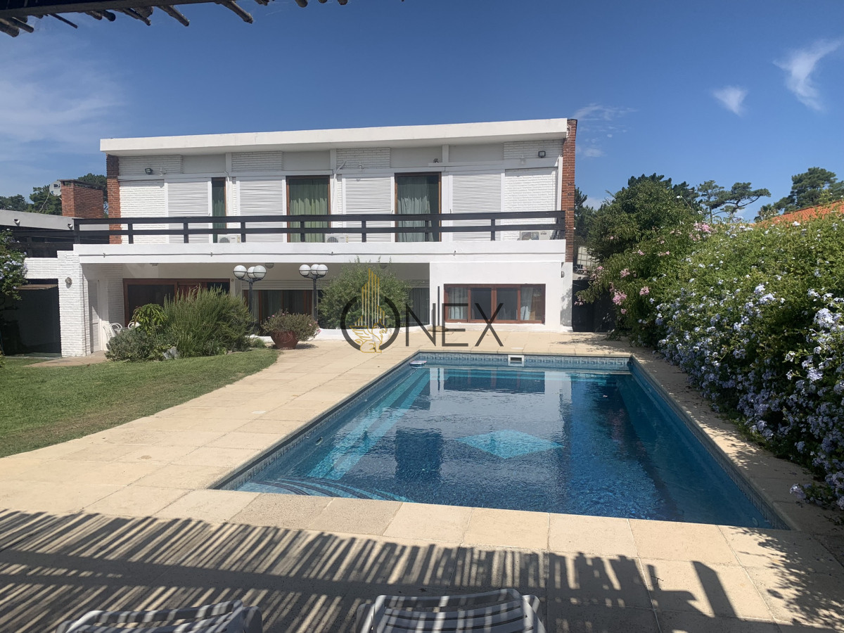 Casa ID.2485 - Venta casa espectacular 