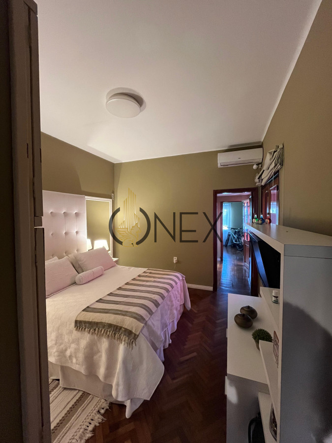 Casa ID.2573 - Hermosa propiedad de 4 dormitorios en Av. Don Pedro de Mendoza