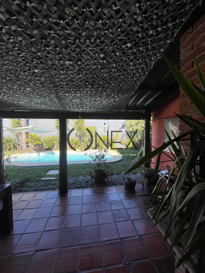 Casa ID.2573 - Hermosa propiedad de 4 dormitorios en Av. Don Pedro de Mendoza