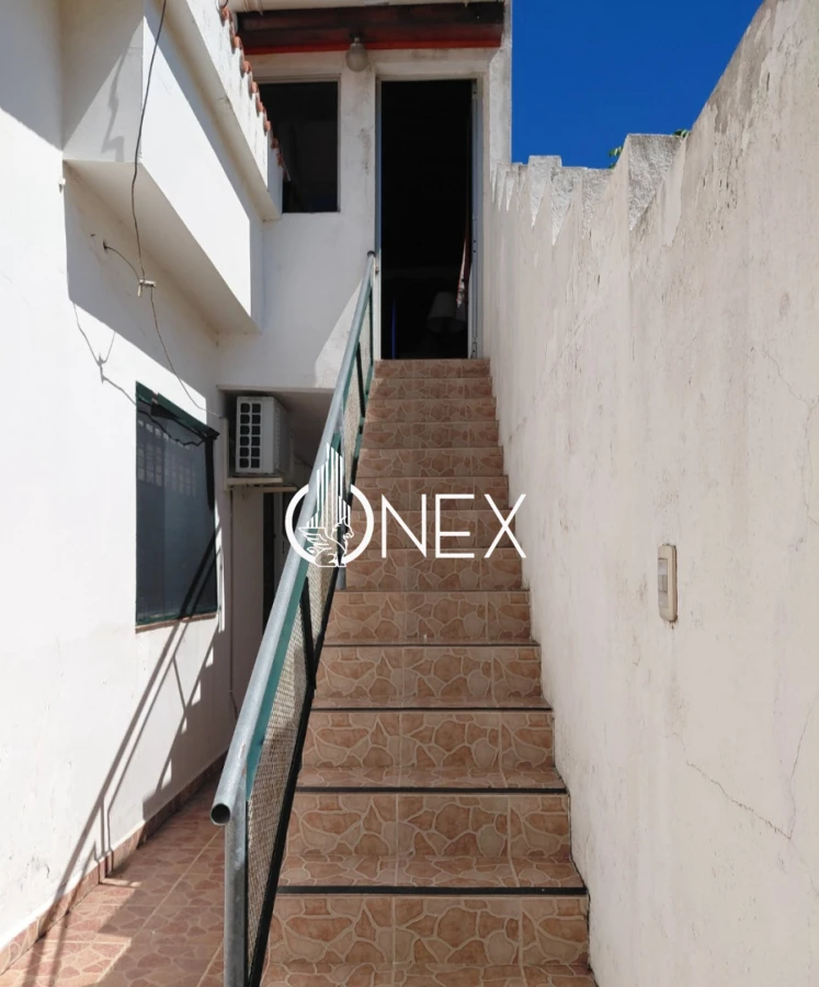 Casa ID.4194 - Oportunidad venta propiedad  dos casas  independientes + dependencia de servicio cerca de la rambla - Piriápolis