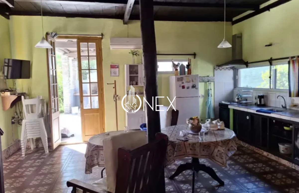 Casa ID.4627 - Oportunidad venta de casa en Maldonado solanas cuatro dormitorios cuatro baños piscina climatizada terraza con parrillero
