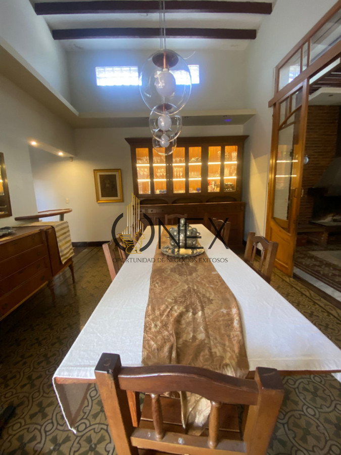 Casa ID.4344 - AMPLIA PROPIEDAD CENTRICA EN VENTA PAYSANDU