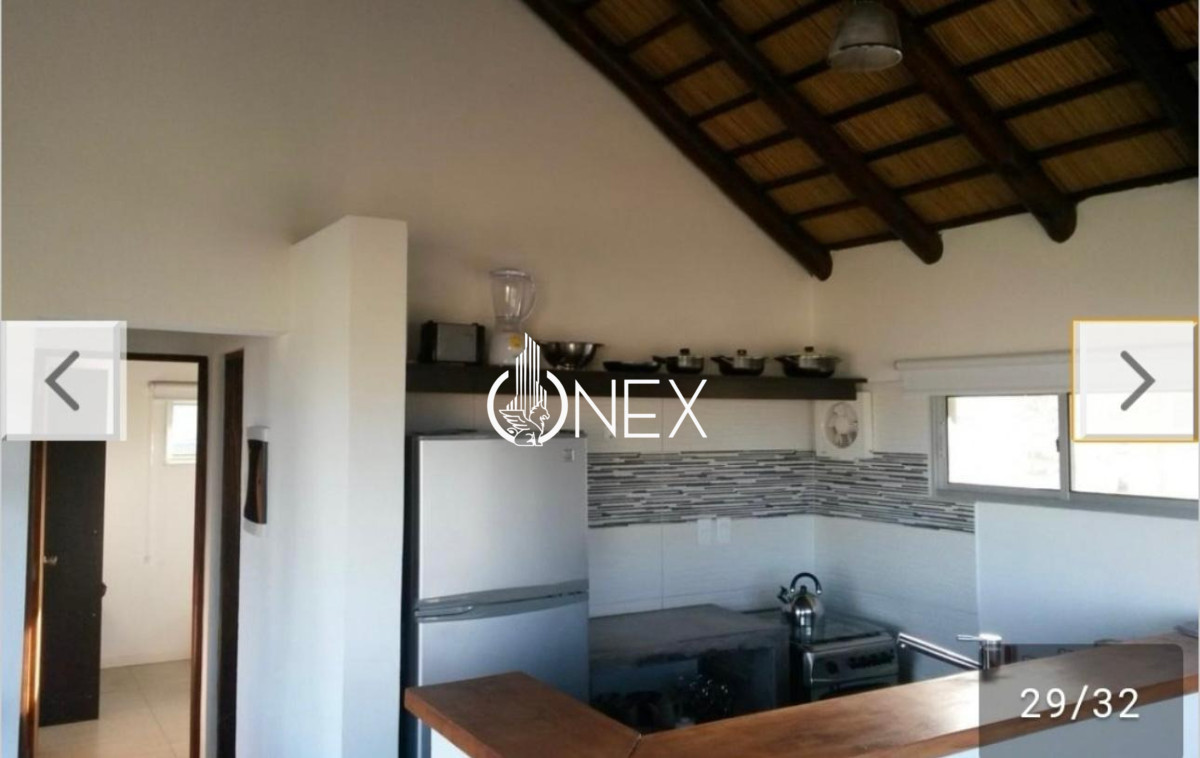 Casa ID.4559 - Venta casa de 4 dormitorios con vista al mar en Punta del Diablo.