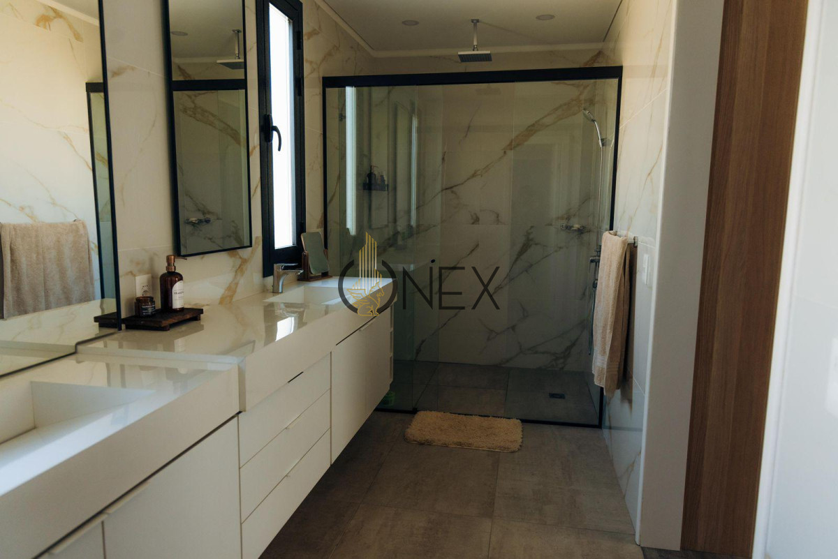 Casa ID.1587 - SE VENDE CASA EN BARRIO PRIVADO CARMEL