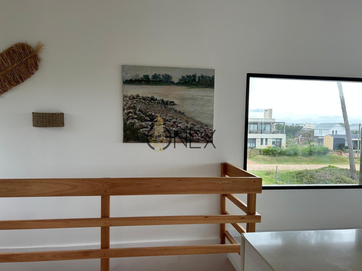 Casa ID.1404 - ¡Se vende espectacular casa a estrenar! de tres dormitorios, en Club del Lago, Punta Ballena  