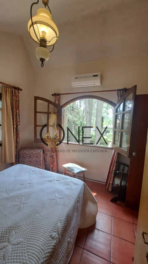 Casa ID.4048 - Alquiler y venta gran casa zona Pinares