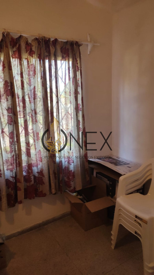 Casa ID.4406 - SE VENDE EXCELENTE PROPIEDAD EN ATLANTIDA, DE CUATRO DORMITORIOS