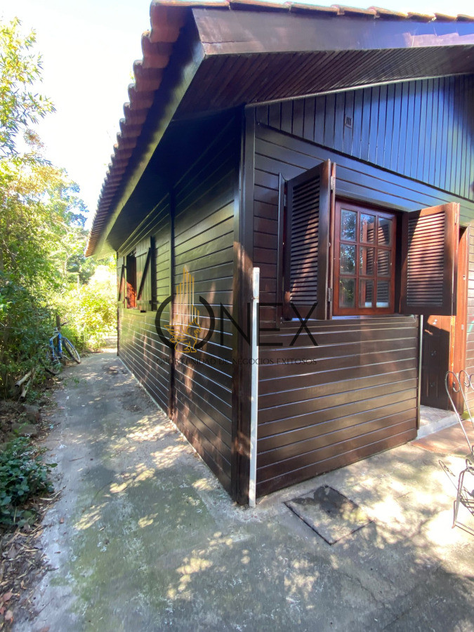 Casa ID.3325 - Se Alquila Cabaña en el Pinar Sur