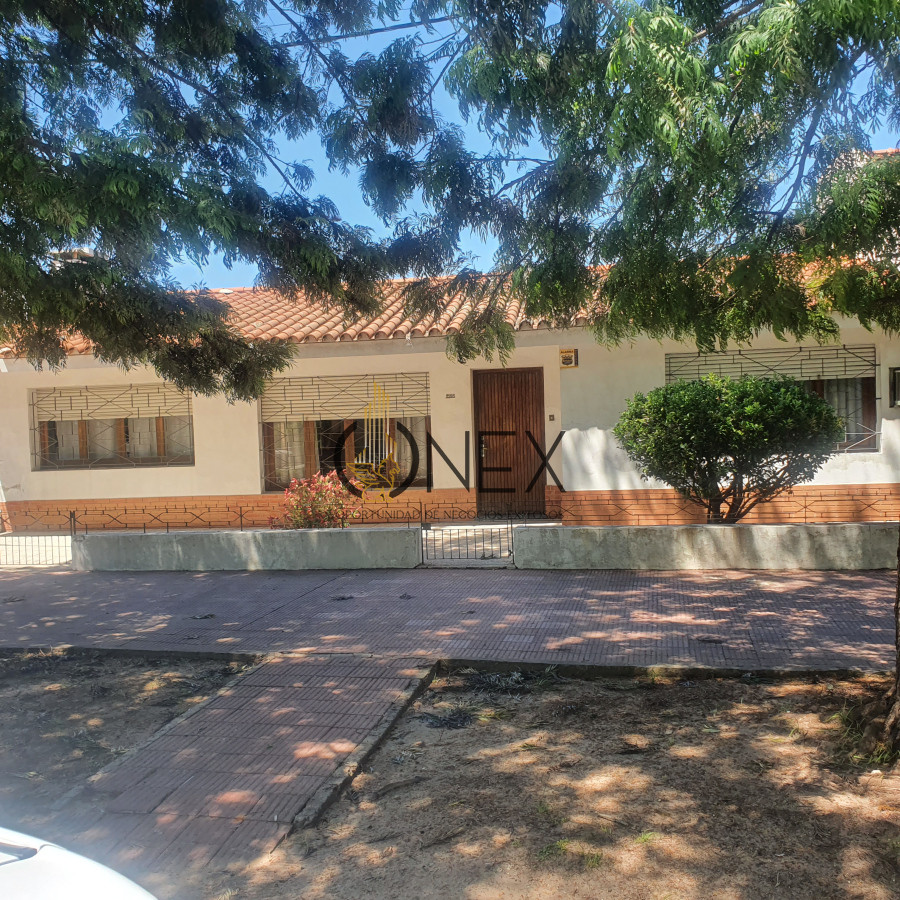 Casa ID.1518 - CASA EN VENTA REP. ARGENTINA PAYSANDU