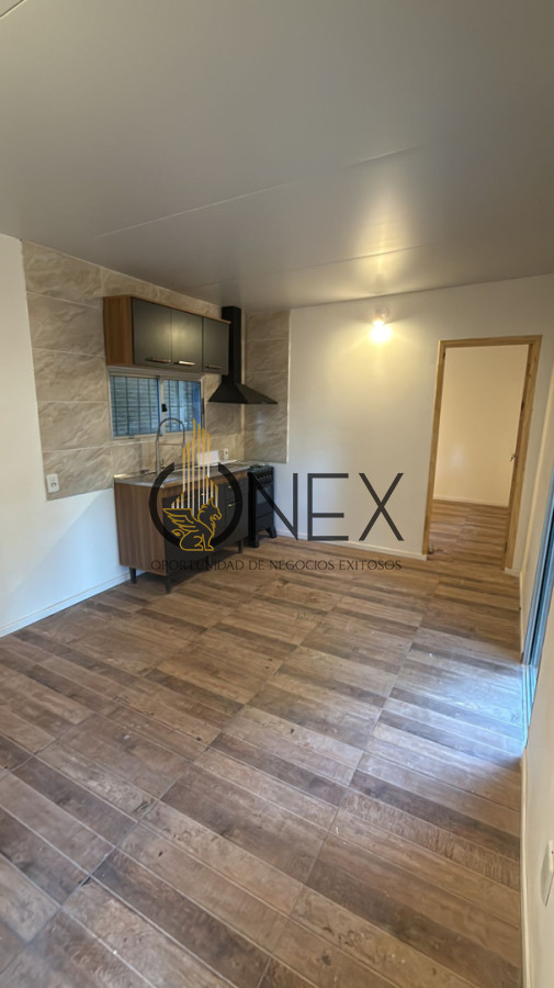 Casa ID.3552 - Alquiler en El Pinar Sur - Canelones. 