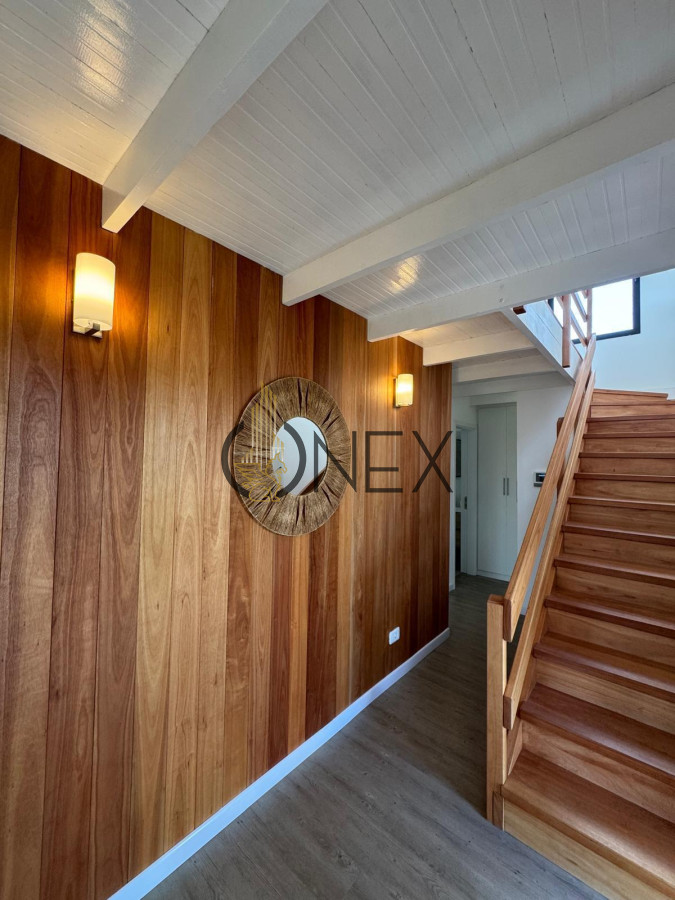 Casa ID.1404 - ¡Se vende espectacular casa a estrenar! de tres dormitorios, en Club del Lago, Punta Ballena  