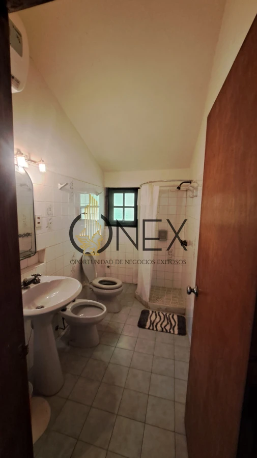 Casa ID.4048 - Alquiler y venta gran casa zona Pinares