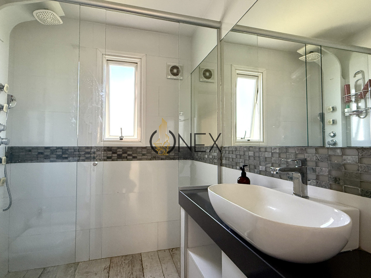 Casa ID.3434 - VENTA CASA UNA PLANTA, 3 DORMITORIOS, CON PISCINA, EN BARRIO PRIVADO MIRADOR DE LA TAHONA, CANELONES