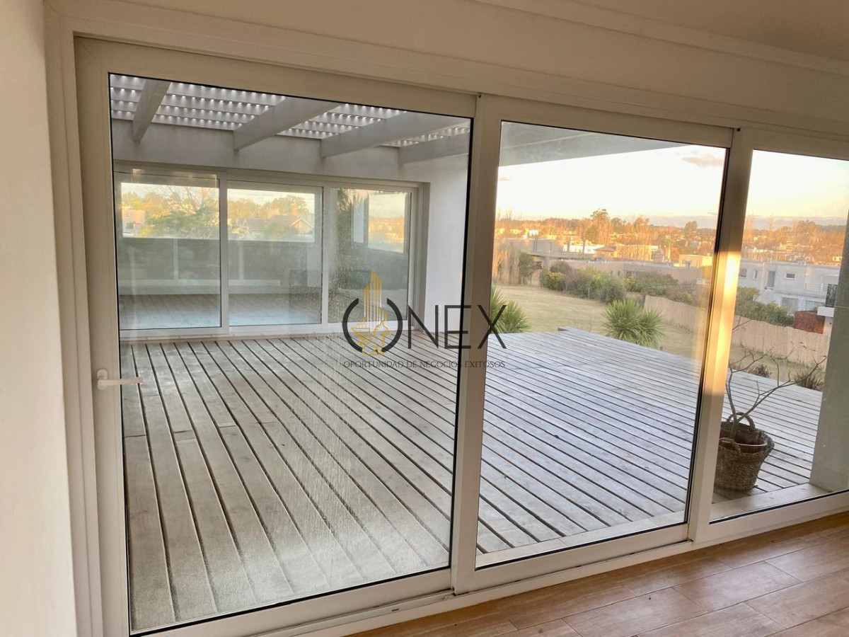 Casa ID.3374 - TU NUEVA VIDA EMPIEZA ACÁ! Venta Casa Altos la Tahona 3D Suite, estar, 2 plantas excelente ubicación  