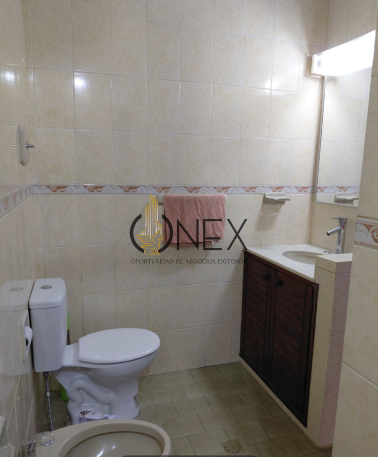 Casa ID.4194 - Oportunidad venta propiedad  dos casas  independientes + dependencia de servicio cerca de la rambla - Piriápolis