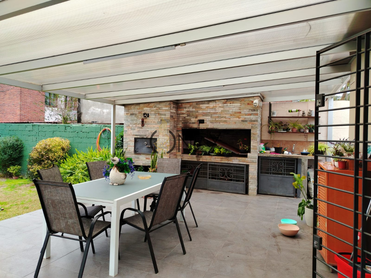Casa ID.2832 - Hermosa Propiedad en Salinas Sur