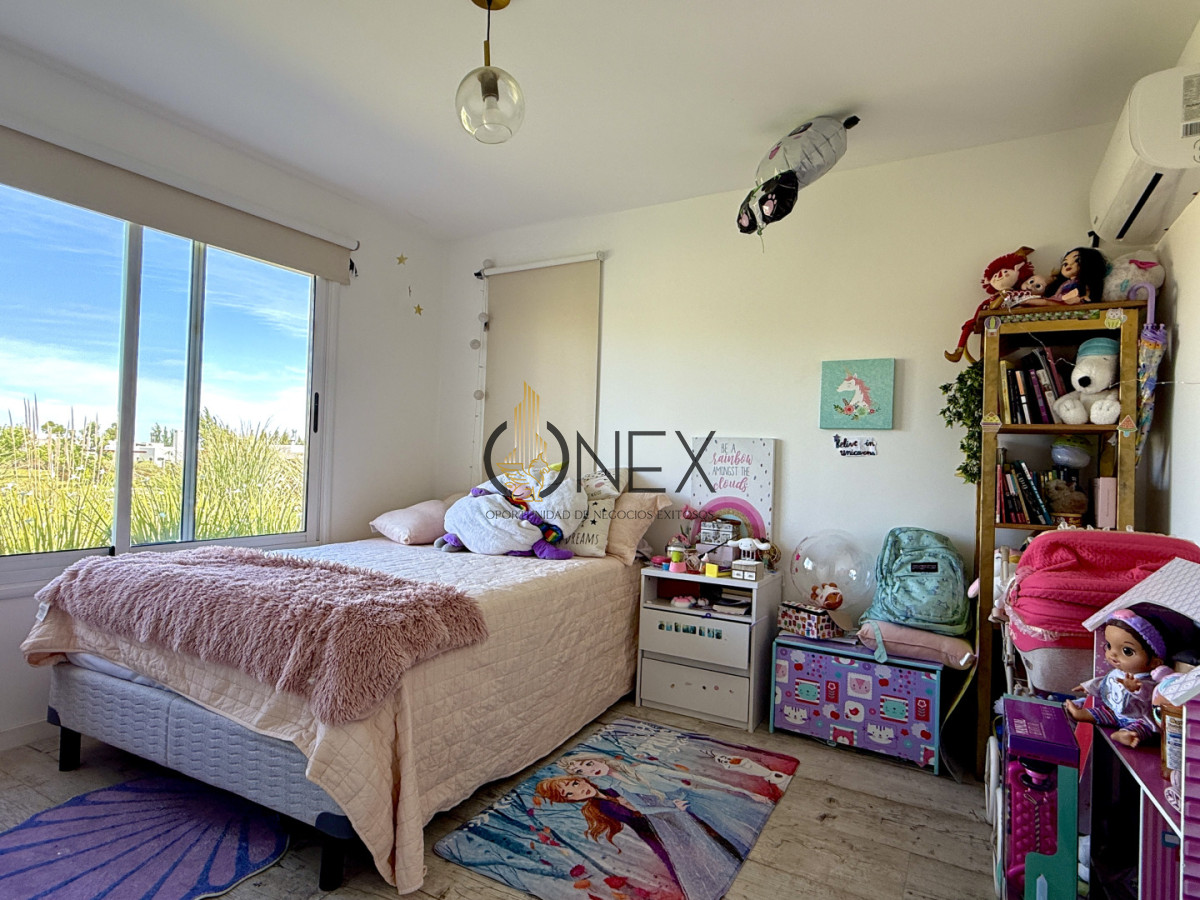 Casa ID.3434 - VENTA CASA UNA PLANTA, 3 DORMITORIOS, CON PISCINA, EN BARRIO PRIVADO MIRADOR DE LA TAHONA, CANELONES