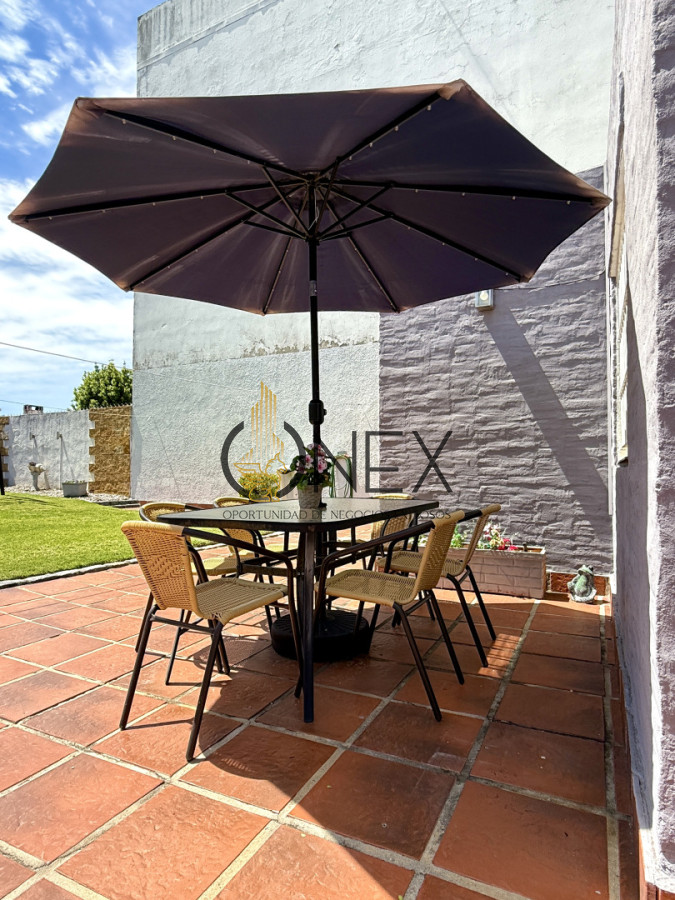 Casa ID.3190 - VENTA CASA 3 DORMITORIOS, PADRÓN ÚNICO, FONDO Y BARBACOA, MALVIN SUR