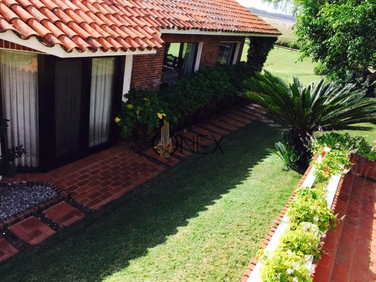 Casa ID.1164 - Casa en Punta del Este, Laguna del Diario