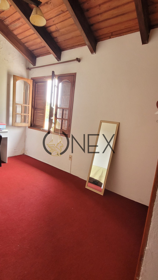 Casa ID.1661 - CASA EN VENTA CON GRAN TERRENO 