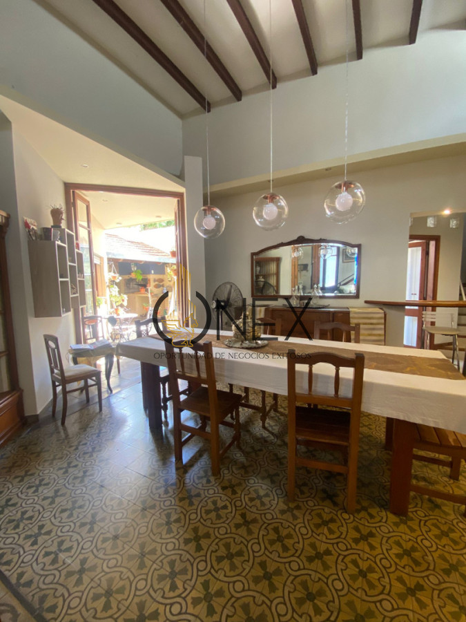 Casa ID.4344 - AMPLIA PROPIEDAD CENTRICA EN VENTA PAYSANDU