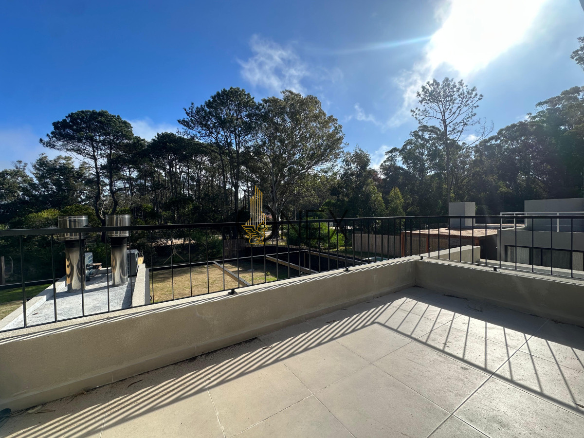 Casa ID.2850 - Alquiler anual a estrenar dentro de Solanas 4 suites con piscina privada equipada totalmente