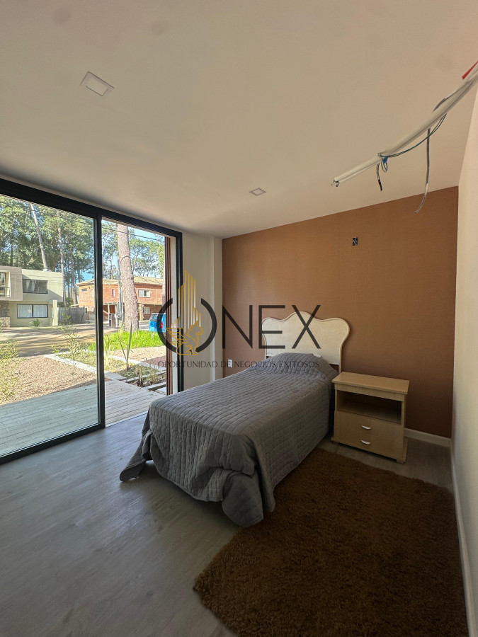 Casa ID.2850 - Alquiler anual a estrenar dentro de Solanas 4 suites con piscina privada equipada totalmente