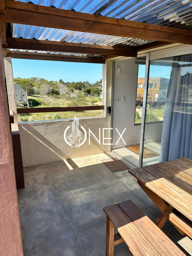 Casa ID.4559 - Venta casa de 4 dormitorios con vista al mar en Punta del Diablo.