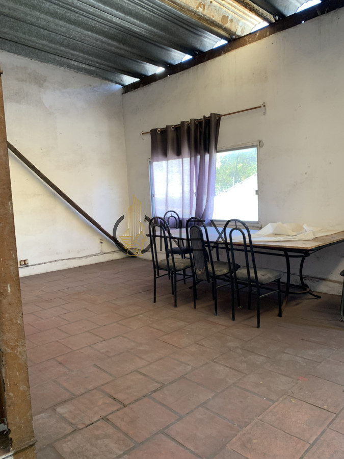 Casa ID.792 - Alquiler de casa en Montevideo ideal  hogar estudiantil a mejorar