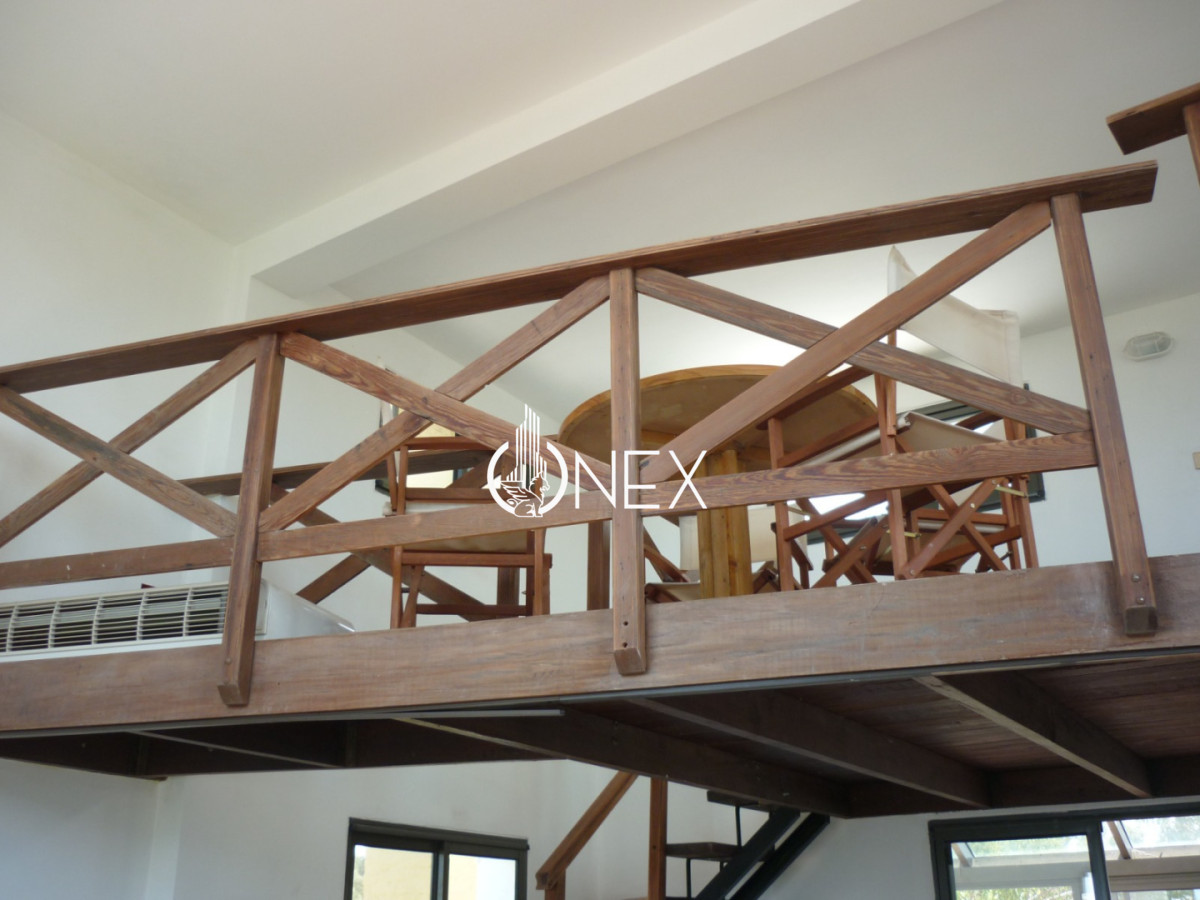 Casa ID.4333 - Casa Tipo Castillo en Venta - Frente al Mar - 3.500 m²