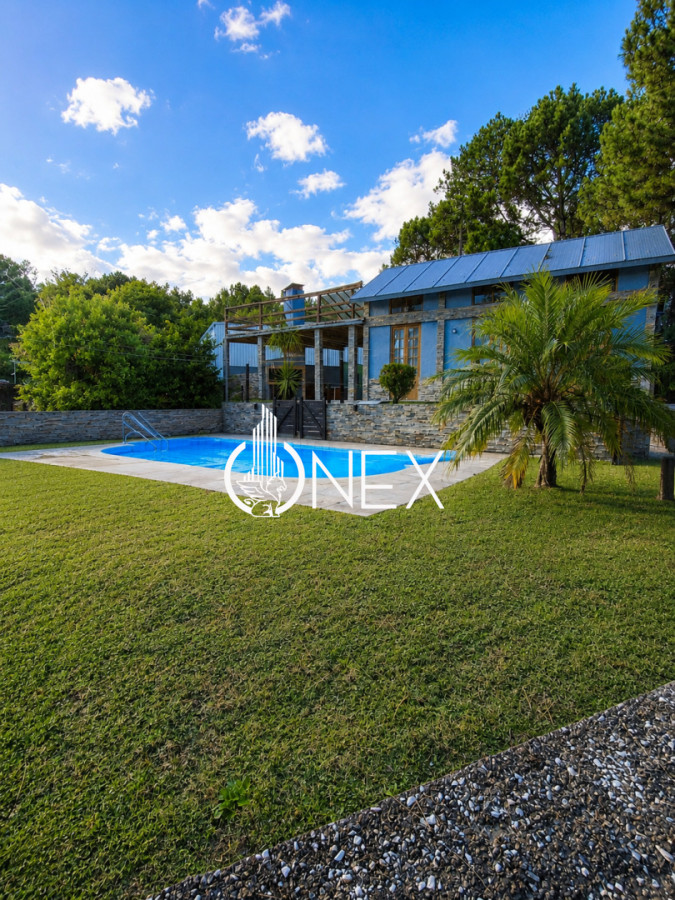Casa ID.4627 - Oportunidad venta de casa en Maldonado solanas cuatro dormitorios cuatro baños piscina climatizada terraza con parrillero