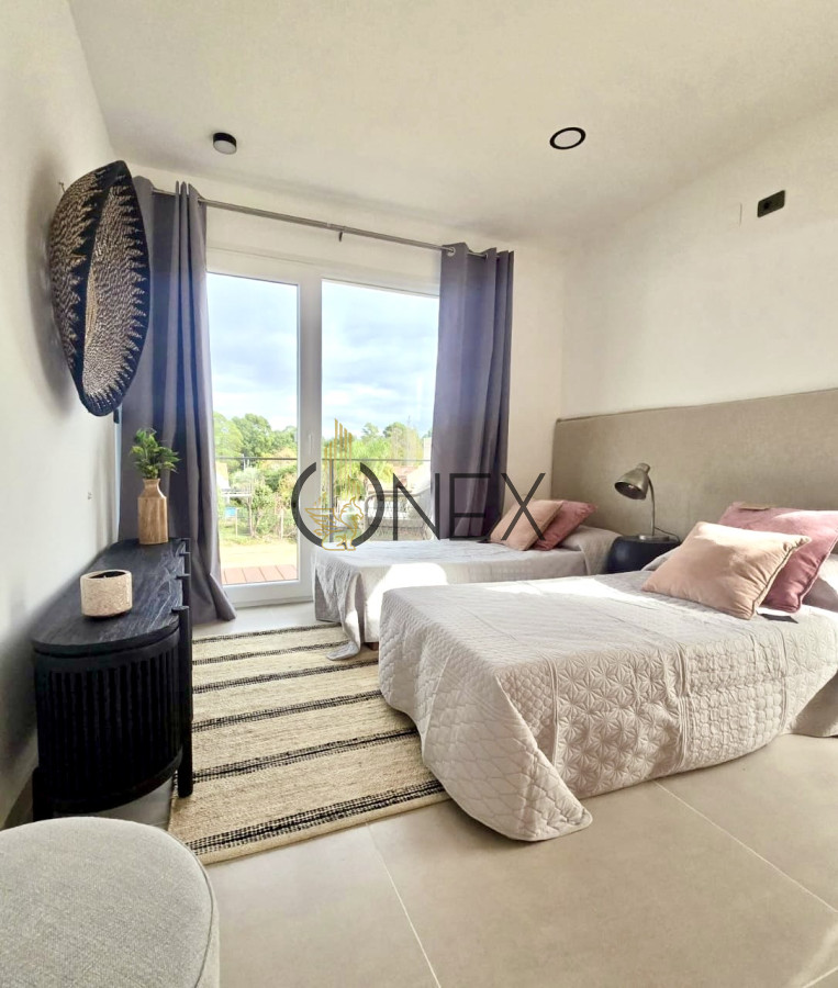 Casa ID.3186 - VENTA CASAS A ESTRENAR EN LA BARRA, 3 DORMITORIOS Y PARRILLERO. IDEAL VIVIENDA O INVERSIÓN