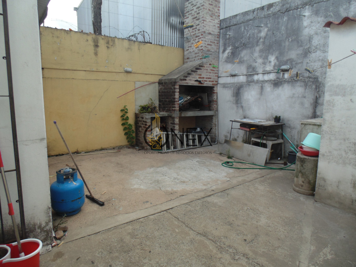 Casa ID.4094 - Se vende en W. Beltrán , Tacuarembó. 