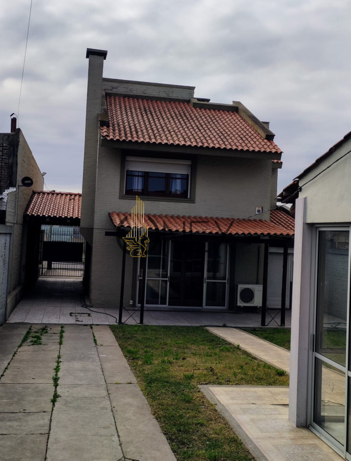 Casa ID.2216 - CASA EN VENTA CON FINANCIACION 2 DORMITORIOS CON OPCION A 3 