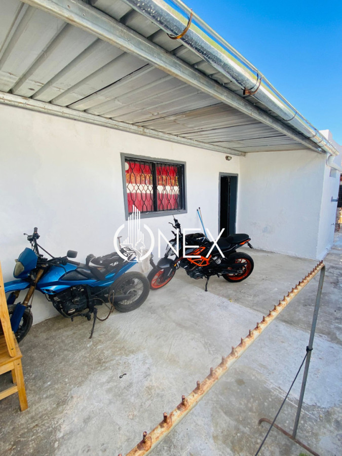 Casa ID.4694 - casa zona felipe argento y av salto 
