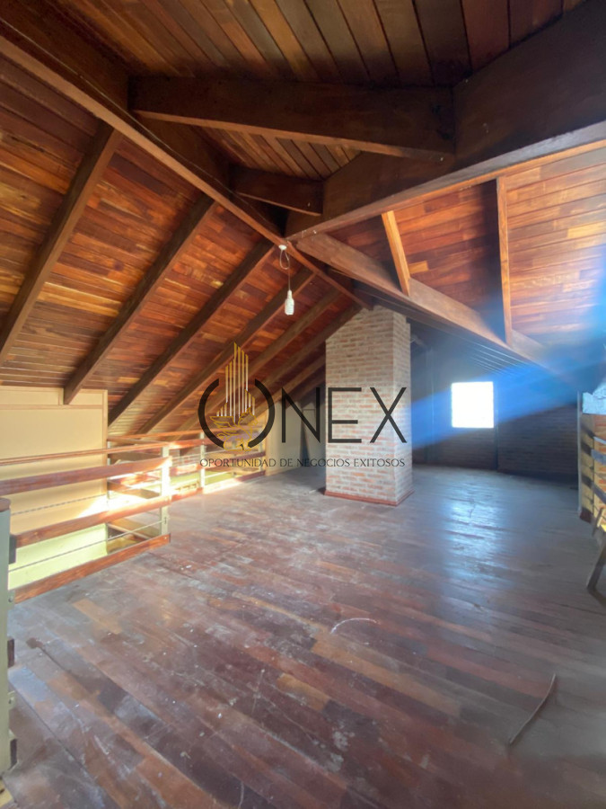 Casa ID.3627 - Se vende hermoso Chalet en Parque del Plata Sur