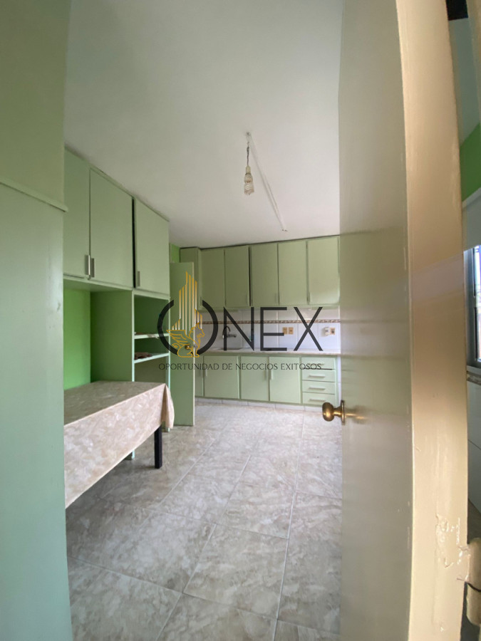 Casa ID.3627 - Se vende hermoso Chalet en Parque del Plata Sur