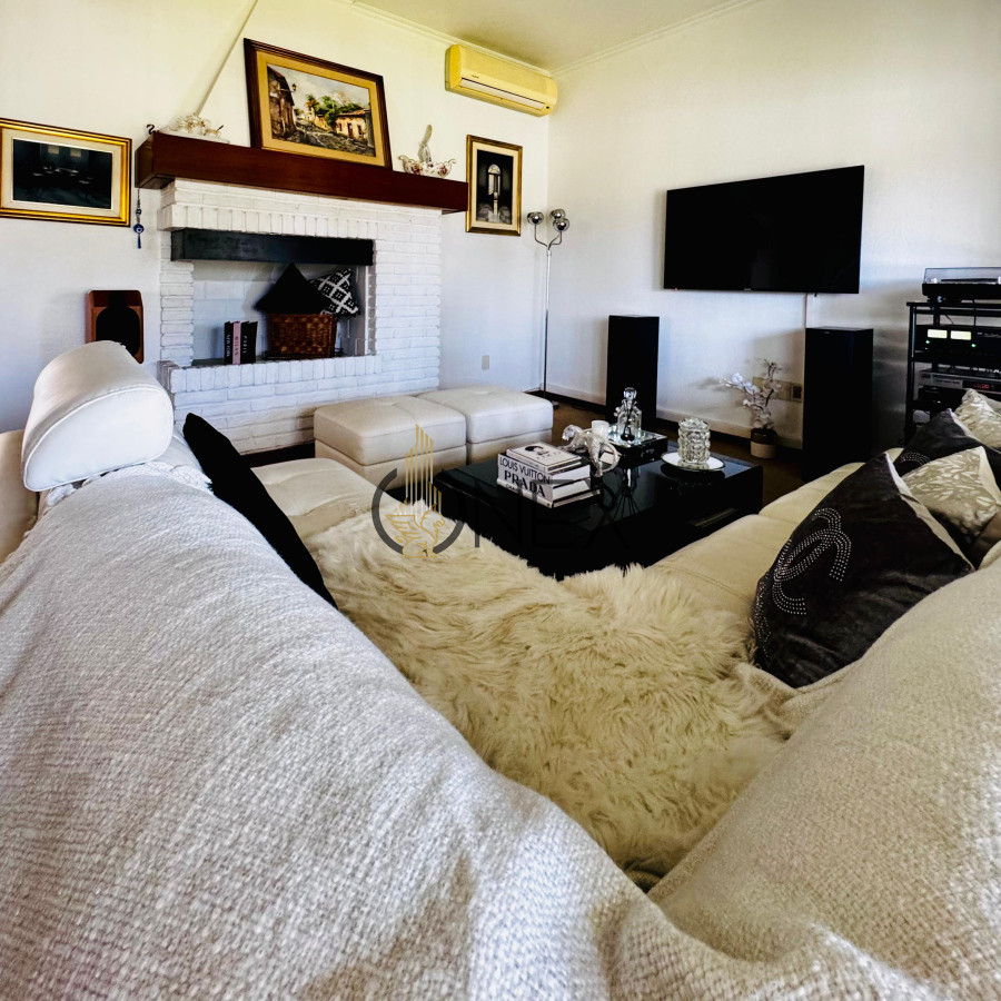 Casa ID.3190 - VENTA CASA MALVIN SUR, 3 DORMITORIOS , GARAGE